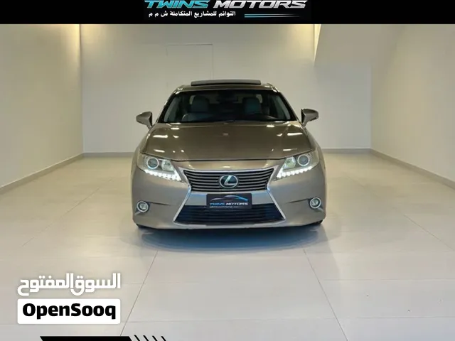 ES350 لكزس موديل 2015 لون ذهبي للبيع