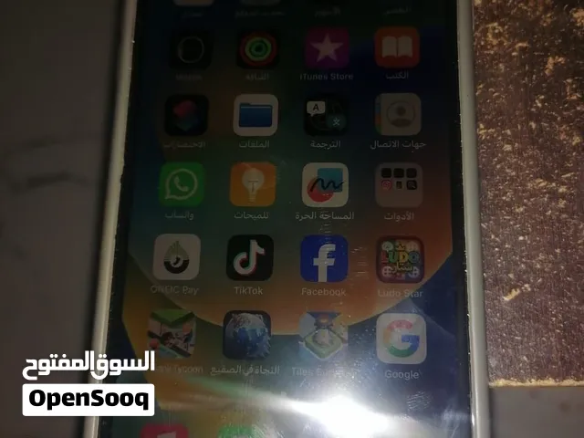ايفون 8 بلس للبيع 30 ريال قابل للتفاوض بشي القليل