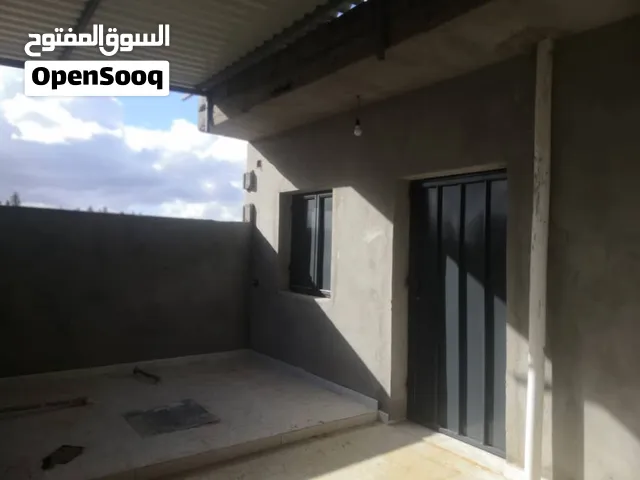 غرفه للإيجار عين زاره
