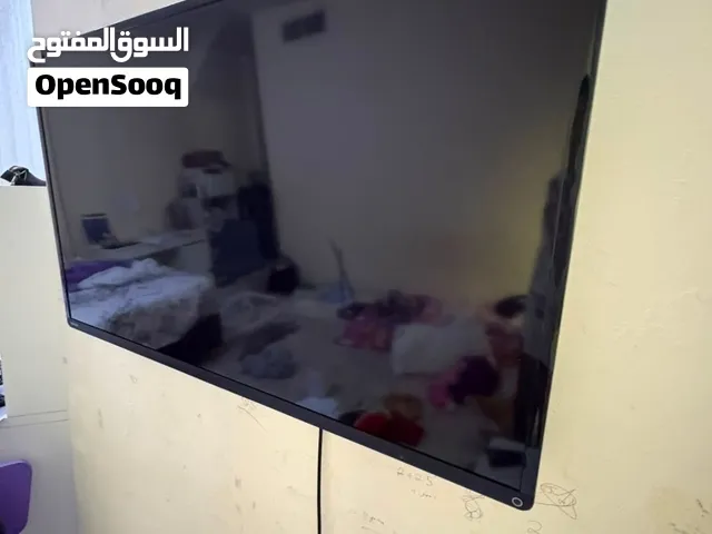 32 Toshiba monitors for sale  in Ajman