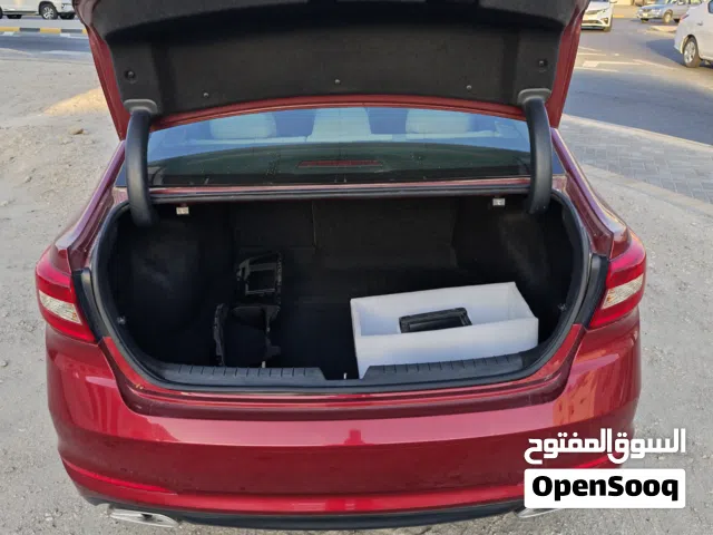 Excellent condition sonata very clean للبيع هيونداي سوناتا سبورت ما شي قليل قمة النظافه