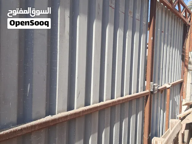 باب زينقو نظيف المكان البيفي
