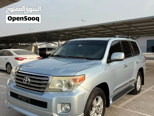 TOYOTA LAND CRUISER V8 VXR GCC Model 2012 First Owner Original paint 258,000 km
