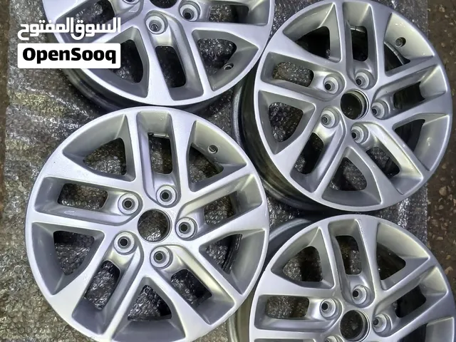 للبيع طقم جنوط جيلي أصلي فبركة – مقاس 15