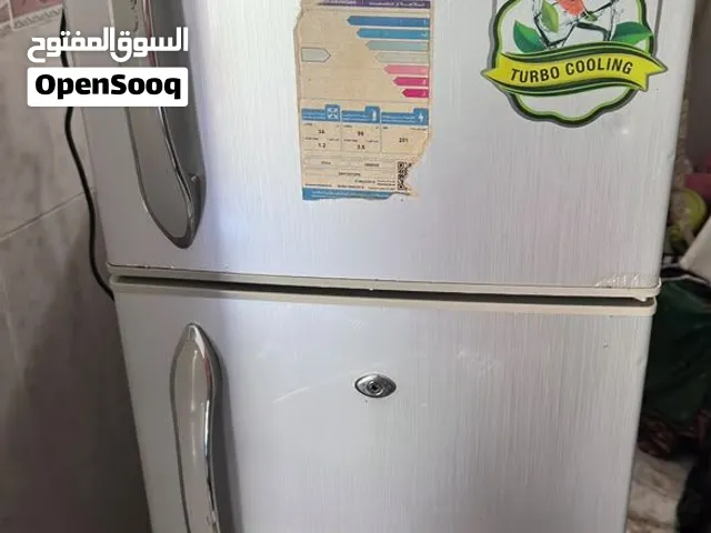 للبيع ثلاجه