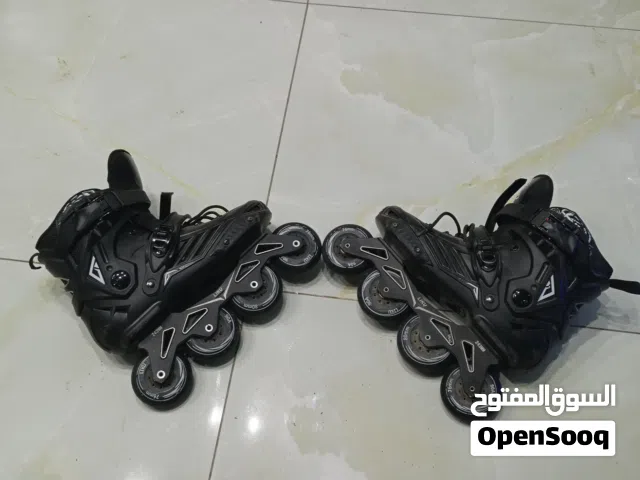 حذاء تزلج للبيع