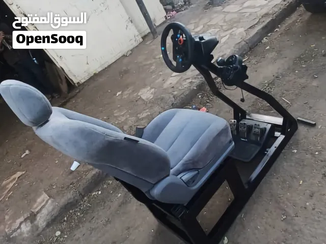 قاعدة سيارة للدركسون من نوع G29 مع الدعسات