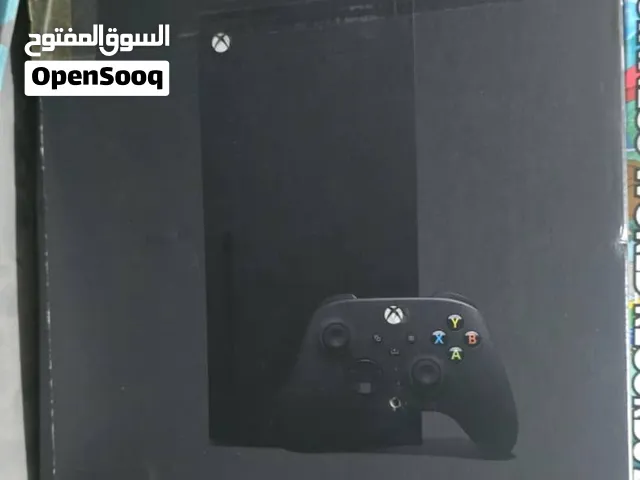 مع السكان شبه جديد Xbox