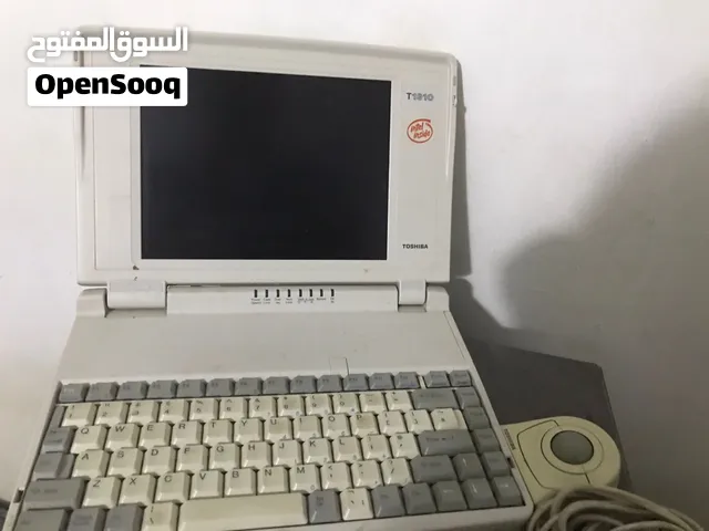 لابتوب Toshiba تسعينات 1993 موديل  t1910  قطعه نادرة وشغاله 100% مع كامل الملحقات الاصليه