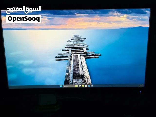 للبيع شاشه نظيفه جدا