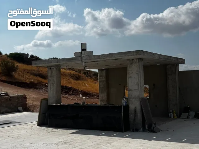 شاليه استثماري قيد التشطيب للبيع في جرش التسليم مشطب جاهز للاستخدام