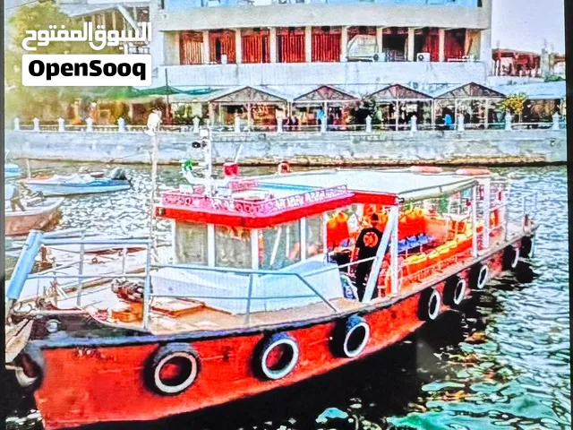 زورق حديد للبيع سياحي حديد الطول 14م العرض 3م المحرك گرايز 8 سلندر گير عادي