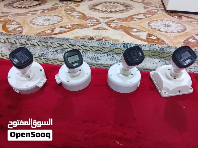 كامرات مراقبه 4 اخت الجديده مع كافه الملحقات الديفار والهارد وشاشه بلازمه قياس 32السعر 300وبيها مجال