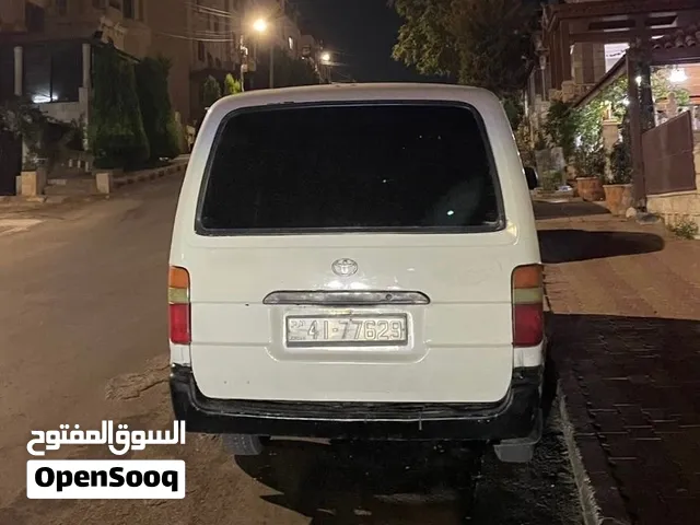 باص تحميل بضائع متوفر للعمل