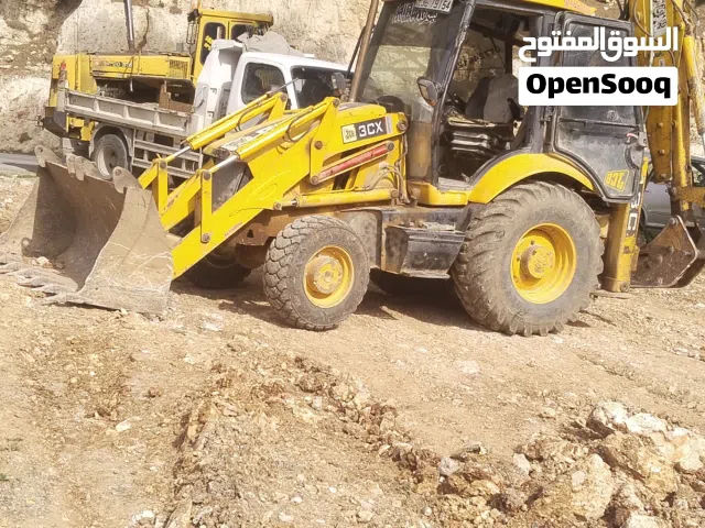 جي سي بي للبيع
