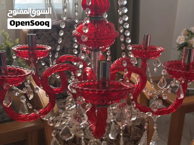 ثريا حمراء