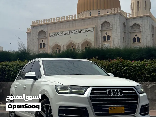 Awdi 4x4 q7 2019 premium plus اودي