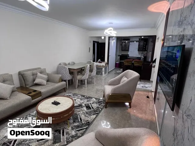 شقه فندقيه