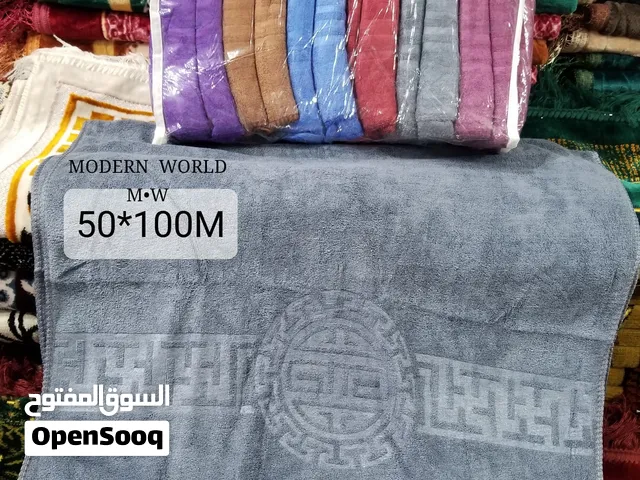 مناشف حجم50×100تستخدم لتنشيف اليداو الوجه او الشعر قماش طبي وكذالك لصوالين الحلاقه او كوافير التجميل