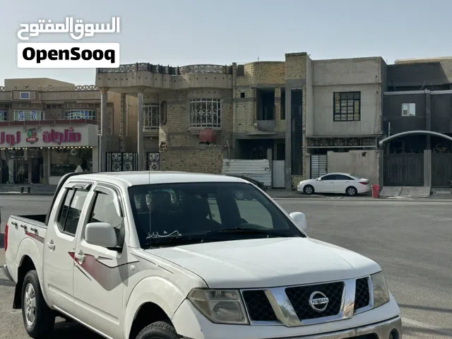 سياره نيسان نيفاره