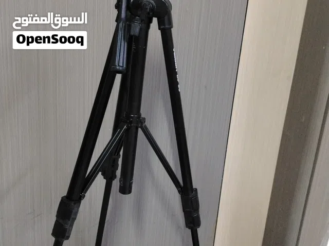 ستاند للكاميرا مستعمل و بحالة جيدة
