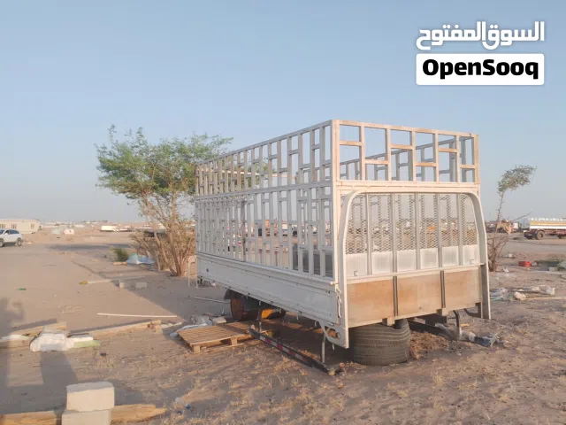 حوض هافلورى ايسوزو مستعمل شبك عالى للبيع حالة جيدة جدا موديل 2016:  Used Isuzu Haflori (high-sided/c