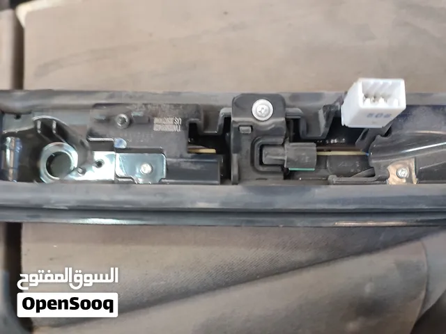ليد رام خلفي و زيج فوق اصطب جميس يوكن