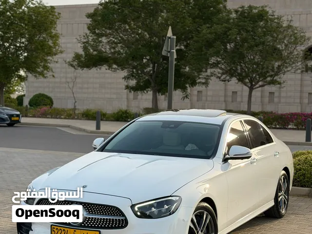 Mercedes E350 بحالة الوكالة