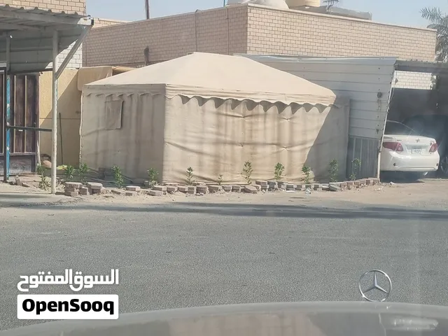 خيمه فك وتركيب حديد مع عازل وخام داخلي جديد وتكييف  أثاث قياس 5 *3
