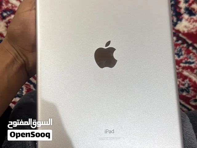 Apple iPad 7 32 GB in Al Riyadh