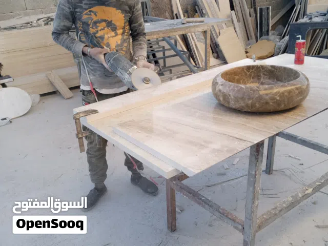 اسطا تركيب رخام وتشطيب دخل المصنع