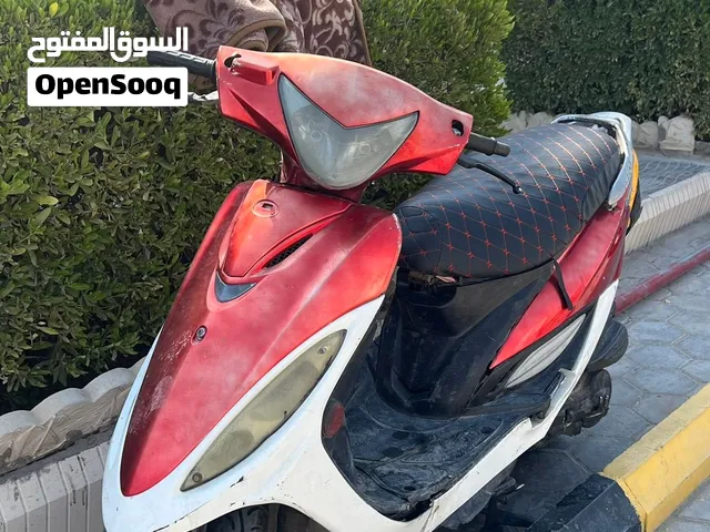 دراجة كامكو G4 ياباني 2003 للبيع السعر 350 الف دينار