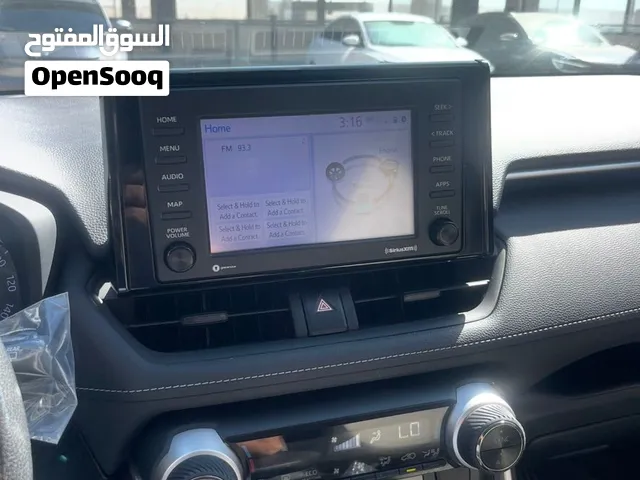 شاشة تويوتا راف فور بتركب من 2019 الى 2025 بحالة ممتازة تدعم بلوتوث وUSB وAUX وراديو وعرض الهاتف