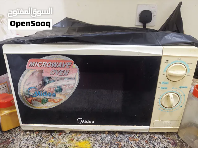 ميكرويف ماركة مديا مستعمل Microwave in very good condition