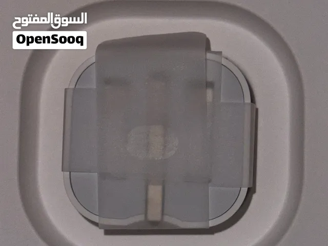 راس شاحن الاصلي جديد مغلف من كرتون الايباد غير مستعمل