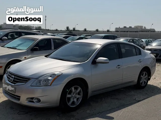 للبيع التيما موديل 2011