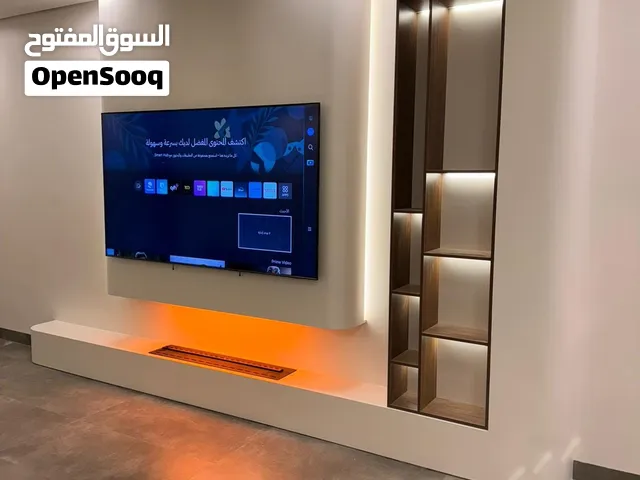 صباغ ابواب خشب ديكورات طاولات خشب وكبد خشب ناري ولقر