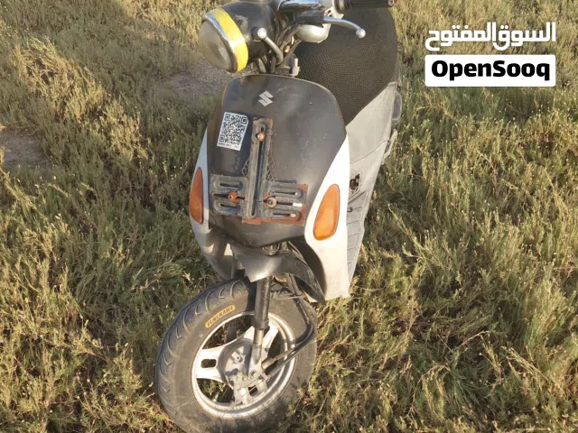 Suzuki Pallet used scooter in excellent condition for cheap price or exchange for electric scooter
