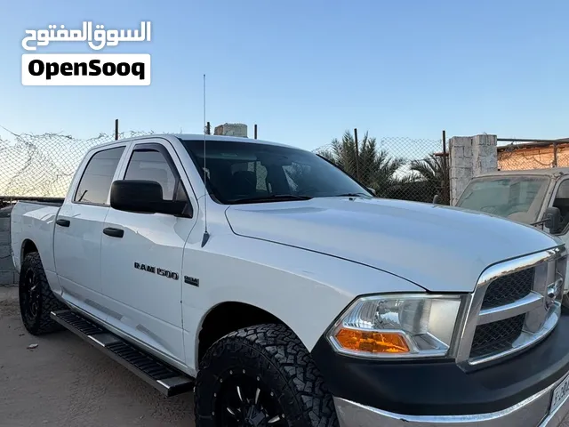 دودج رام 2011 رباعي باب كبير