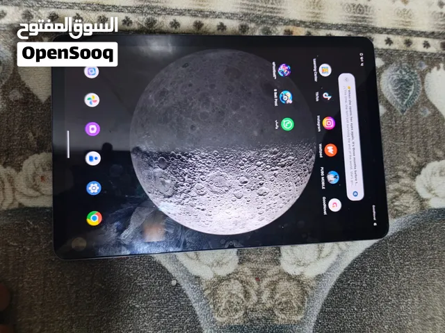 ايباد تكنو كامل ملحقات جهاز جديد كلش ستعمال قليل ذاكره 128 سيم كار اربع سماعات صوت كلش عالي
