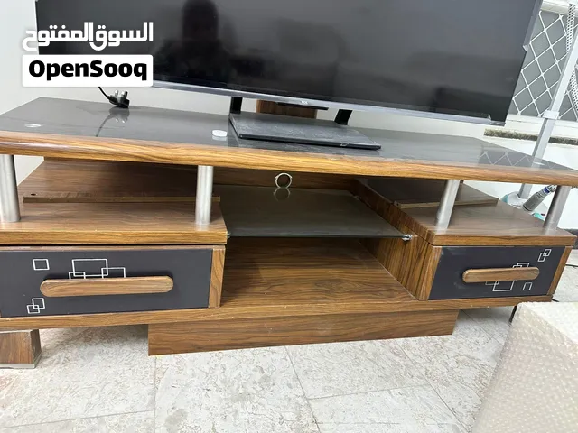 ميز تلفزيون خشب ماليزي