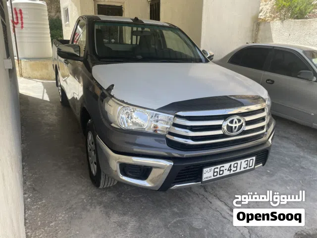 هايلوكس غرفة مركزي 2024 زيرو أقساط من المعرض مباشره