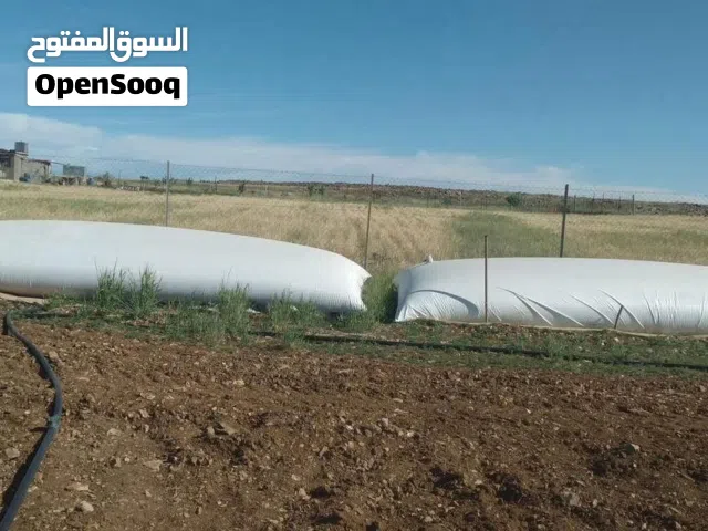 يوجد قرب ماء للبيع 5 طبقات مكفولات غير مستعملات   سعة القربه 25 متر ماء