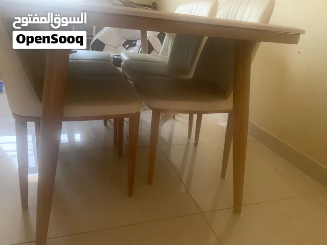 طاوله طعام 8 كراسي