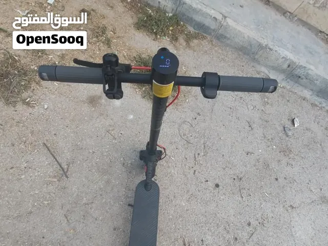 سكوتر كهربائي شاومي إيليت (Xiaomi Electric Scooter Elite) بحالة ممتازة