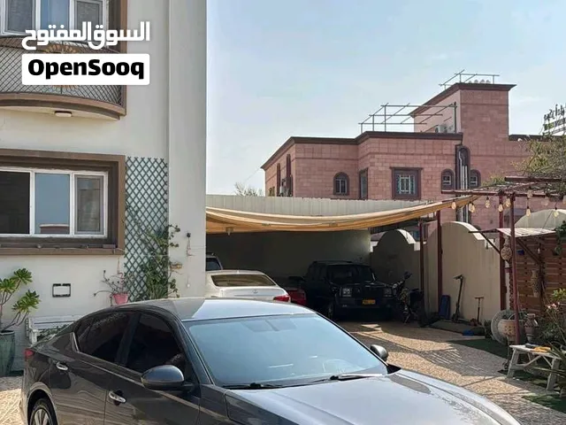 نيسان التيما 2019