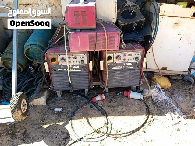3 ماكينات لحام ايطاليه  للبيع  يخدمو بالارجون ماكينات الله يبارك  وفي مساعدة في السعر ان شاءالله