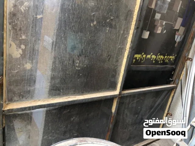 واجهة محل او كهوة جديدة
