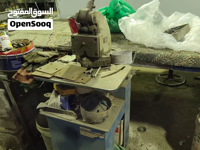 للبيع مجموعة معدات ورشة حدادة ولحام