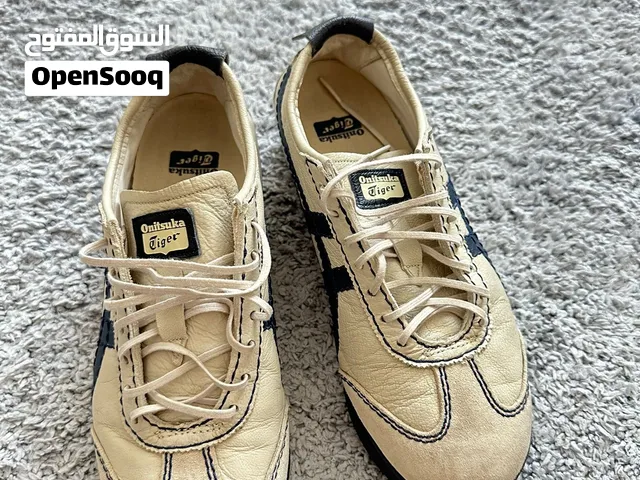 Onit Tiger sneakers